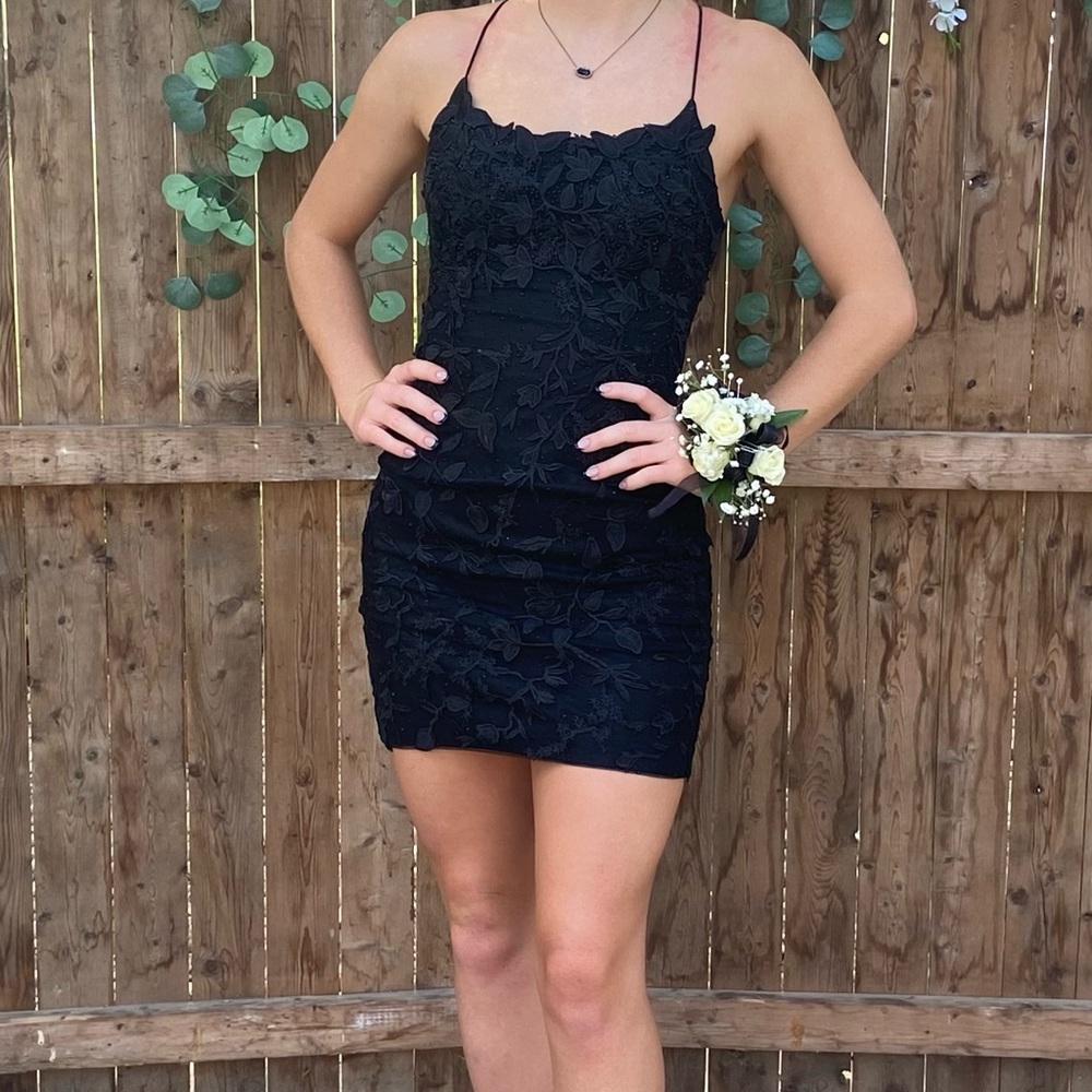 Elegant Black Lace Dress